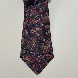Christopher Hayes Paisley Silk Tie - Navy and Red